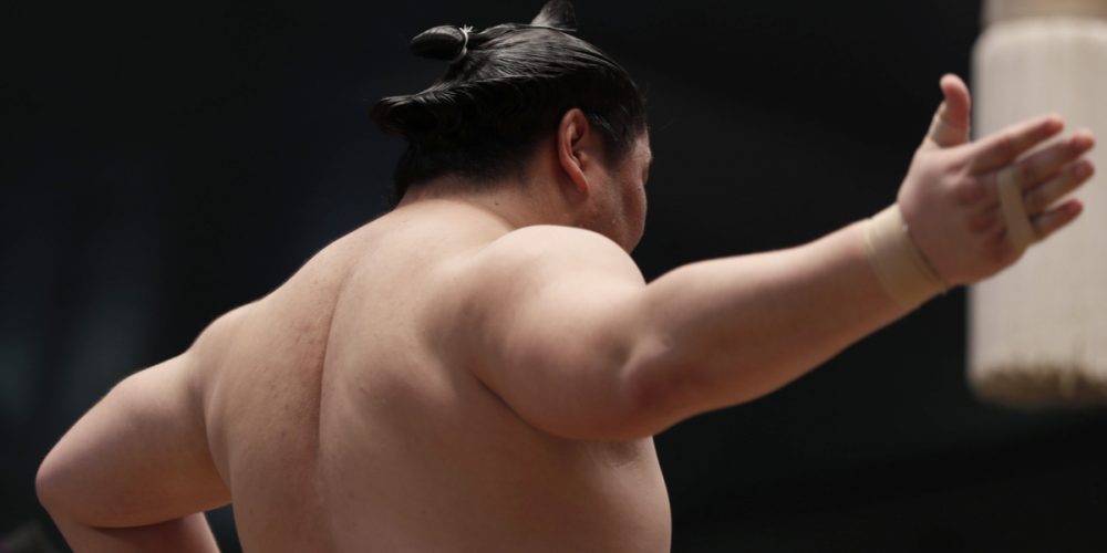 横綱白鵬の休場を考察してみた件